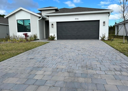 5946 Se Skyblue Circle - Photo 1
