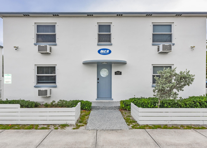 717 2nd Ave - Photo 1