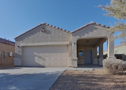 117 S 125th Avenue - Photo 1