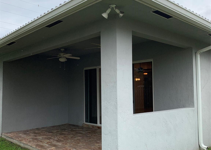 508 Se 2nd Avenue - Photo 1