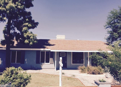 1416 E Del Rio Drive - Photo 1