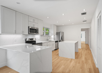1404 Ne 2nd Street - Photo 1