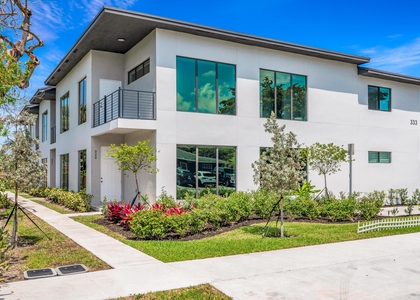333 Nw 41st Street - Photo 1
