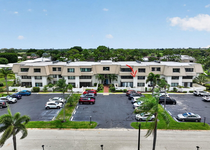 1800 Se Saint Lucie Boulevard - Photo 1