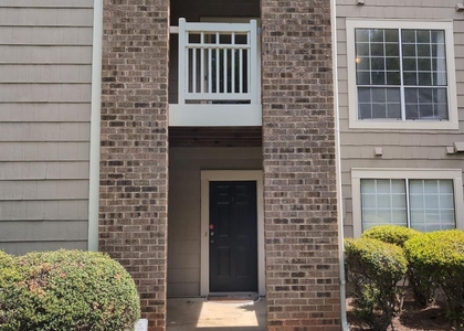5001 Sharon Road - Photo 1