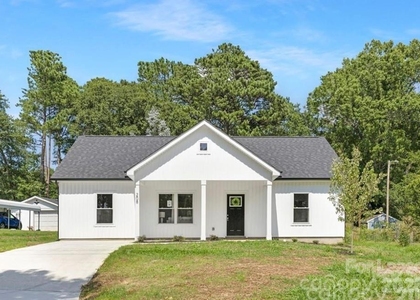 208 Graham Street - Photo 1
