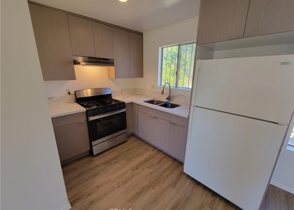 3607 Griffin - Photo 1
