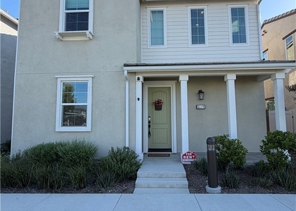 4029 Summer Way - Photo 1