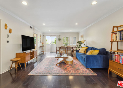 1126 N Central Avenue - Photo 1