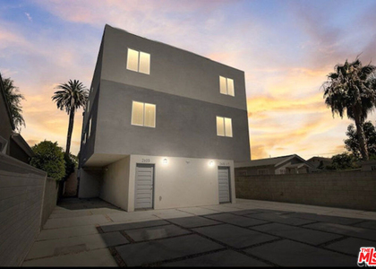 2635 S Hauser Boulevard - Photo 1