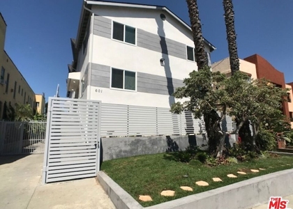 601 N Normandie Avenue - Photo 1
