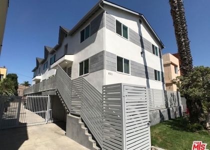601 N Normandie Avenue - Photo 1