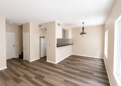 15200 Sherman Way - Photo 1