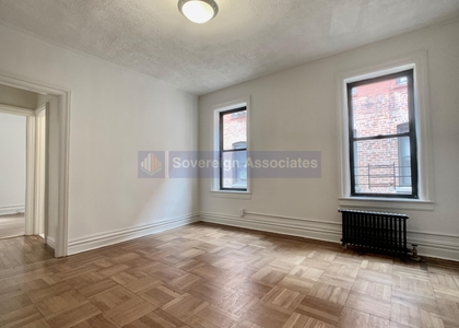 615 Fort Washington Avenue - Photo 1