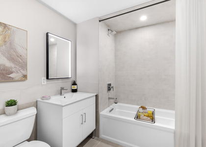 270 19th St - Photo 1