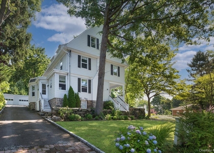 55-57 Chatsworth Avenue - Photo 1