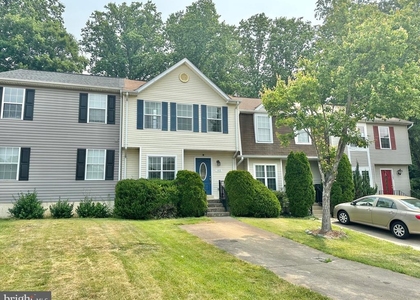 103 Staunton Court - Photo 1