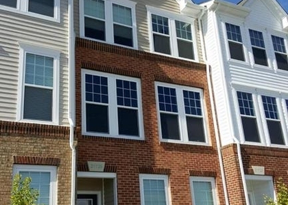 21725 Pagoda Terrace - Photo 1