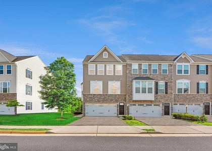115 Hornbeam Drive - Photo 1