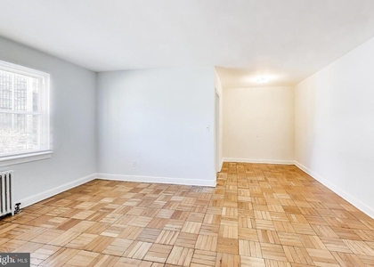 1726 N Quinn Street - Photo 1