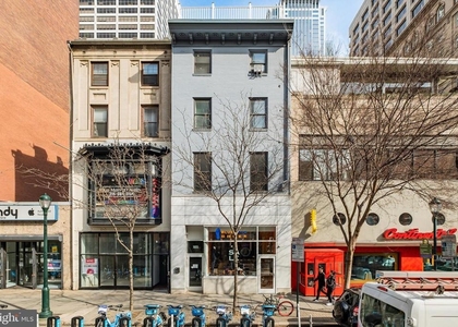 1805 Chestnut Street - Photo 1