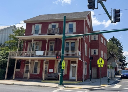 801 S Potomac Street S - Photo 1