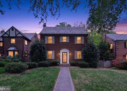 4825 Butterworth Place Nw - Photo 1