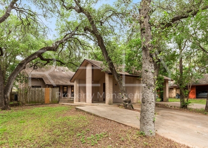 1005 Milford Way - Photo 1