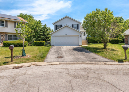 305 Elwood Court - Photo 1