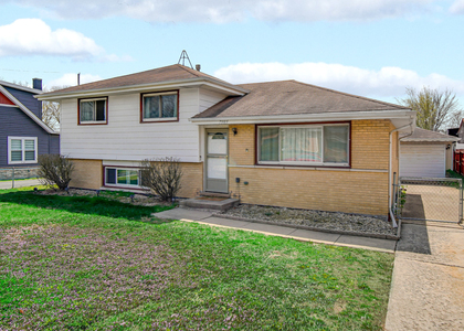 7305 W 75th Street - Photo 1