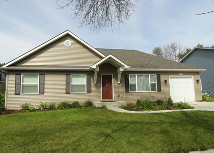 432 Harbor Terrace - Photo 1
