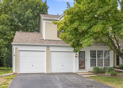 182 Half Moon Circle - Photo 1