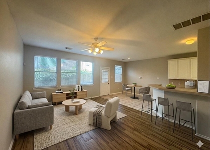 5711 Vinemont Lane - Photo 1