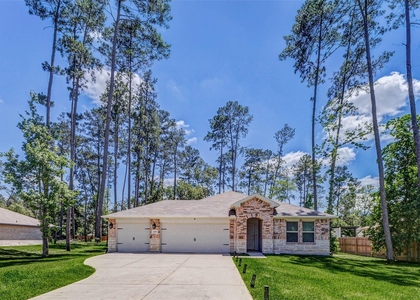 2407 S Colosseum Court - Photo 1