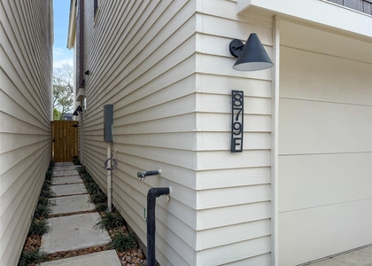 879 Rachel Street - Photo 1