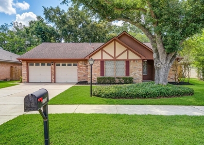 22323 Indian Ridge Drive - Photo 1