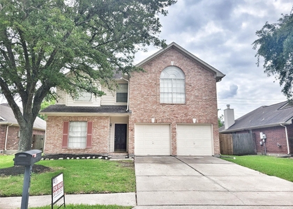 2715 Sailors Moon Drive - Photo 1
