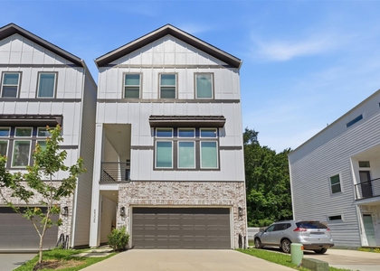 5305 Donovan Gardens Lane - Photo 1