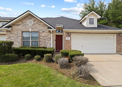 405 Harbor Oaks Drive - Photo 1