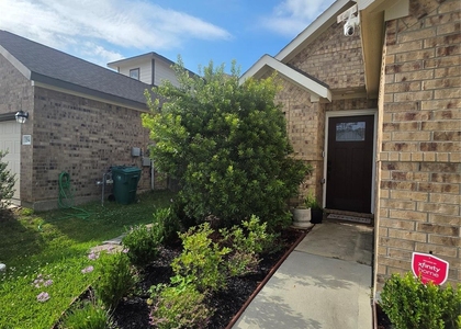 1942 Barrett Gables Drive - Photo 1