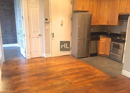 W 14th St. - Photo 1