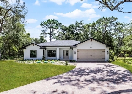 320 Kenora Drive - Photo 1