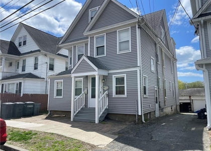 109 Churchill Street - Photo 1