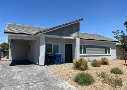 1912 Carver Avenue - Photo 1