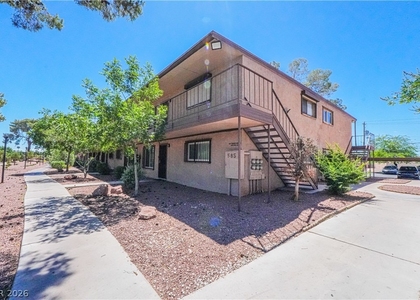 585 S Royal Crest Circle - Photo 1