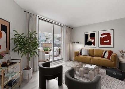2nd Avenue - Photo 1
