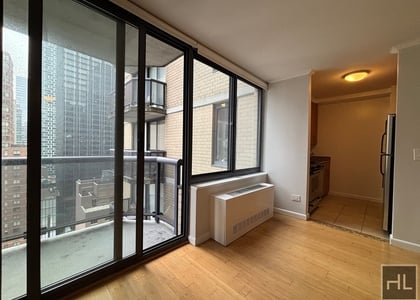 West 48th Street - Photo 1