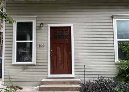 1123 Kings Highway - Photo 1