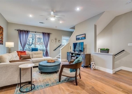 2335 Clark Street - Photo 1