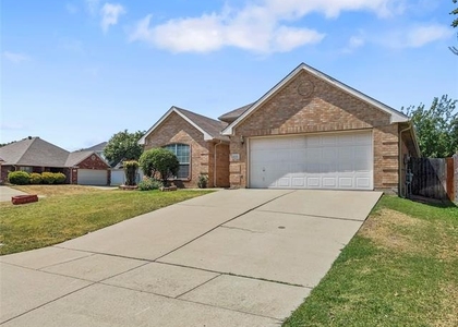 6220 Reddenson Drive - Photo 1